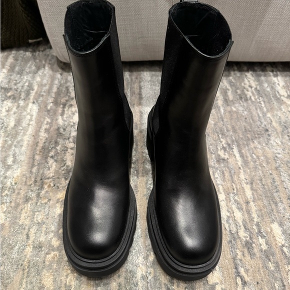 KOIO platform chelsea boots | Alia in Nero - Nero / 6 (US) / 36. Never worn. - Picture 3 of 6